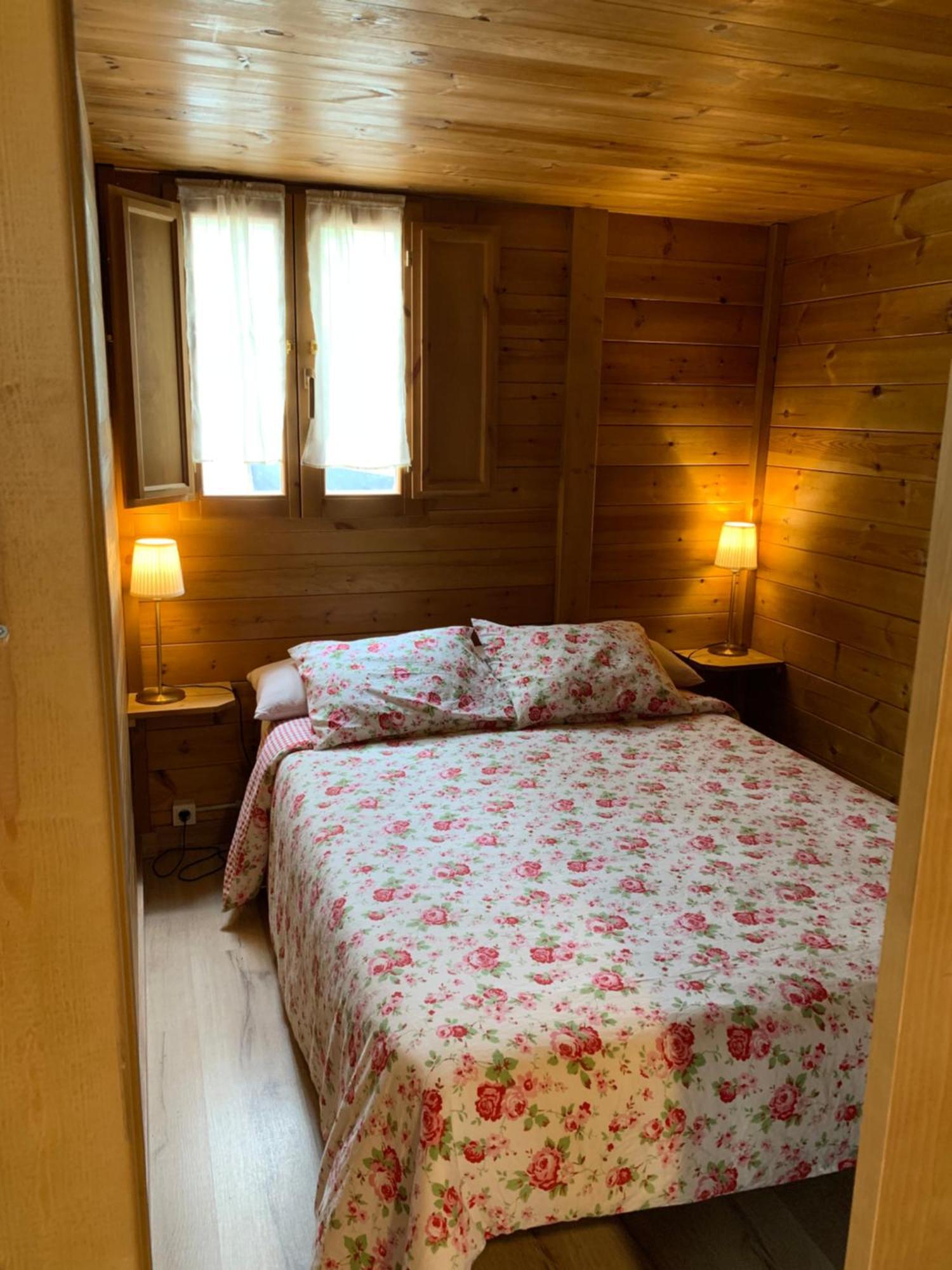 Camping Puigcercos Borreda Екстер'єр фото